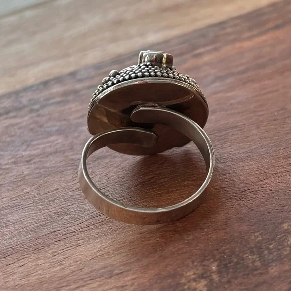 Sterling Silver and Carved White Bone Moon Face Ring Adjustable - Picture 4 of 8